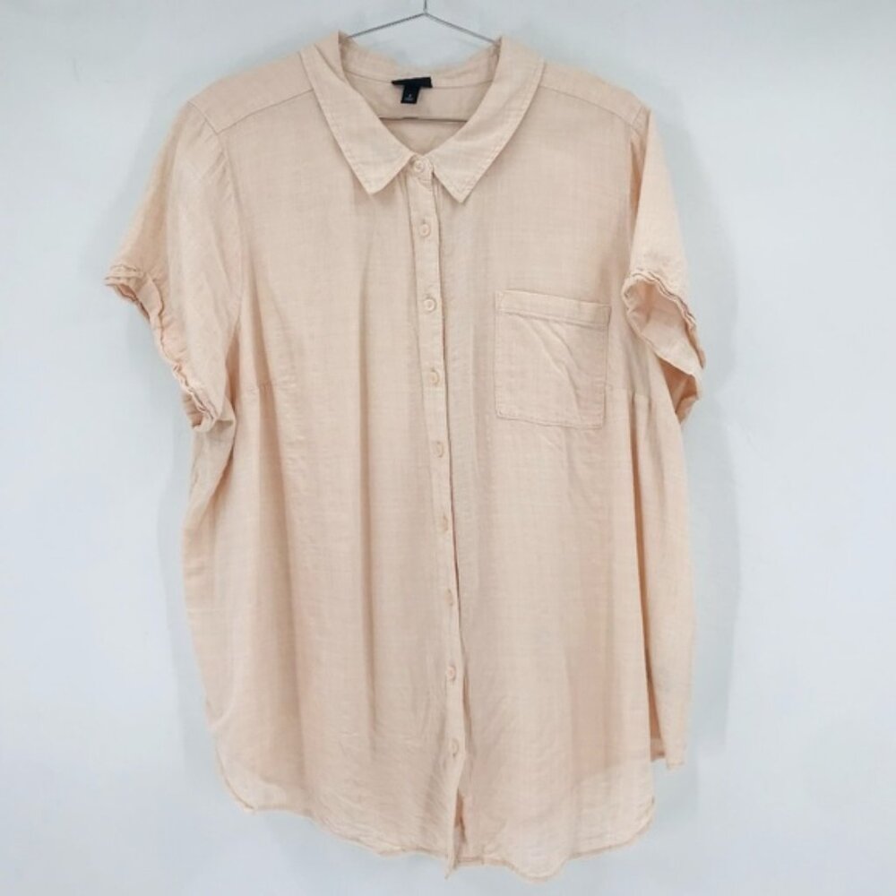 Torrid Short Sleeve Cotton Blend Button Down Peachy Pink Size 3